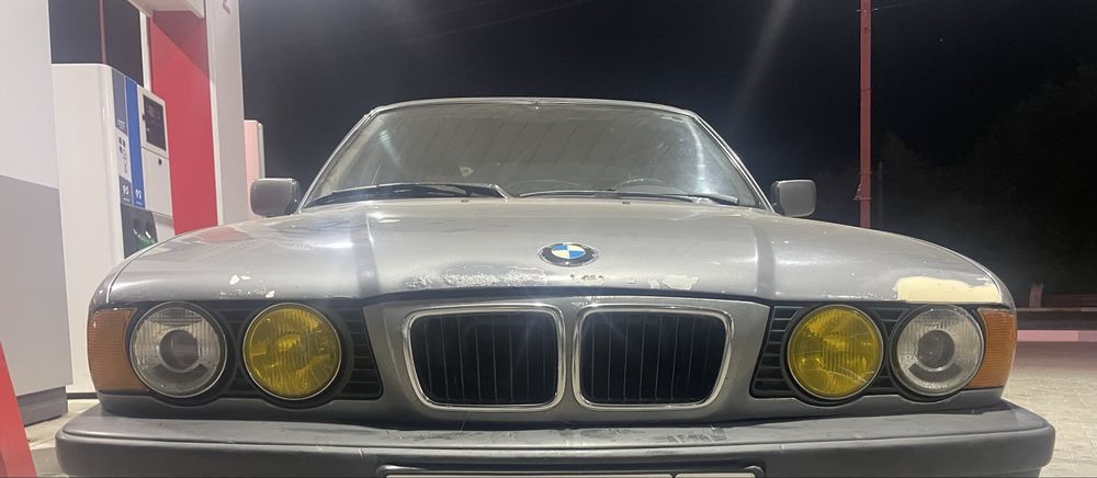 Продам bmw e34 520i