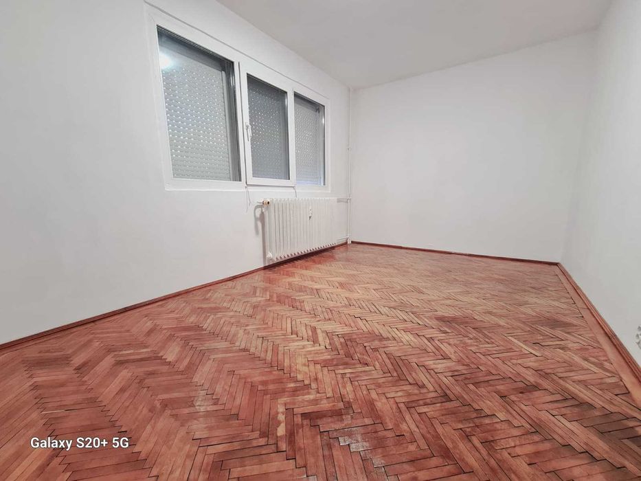 Apartament 2 camere, semidecomandat, Brazda lui Novac