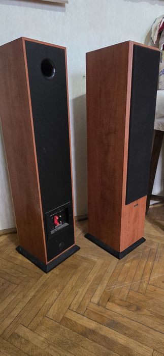 Boxe AEGIS Evo three 150 watt per boxa, 8 ohmi