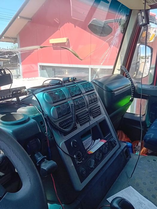 Camion cu macara IVECO Stralis 420