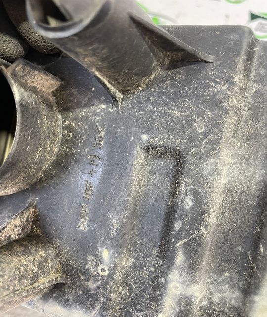 Carcasa filtru aer 1S4U 9P965 AA Ford Focus prima generatie