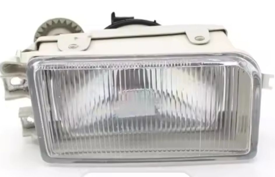 Халогени за 2 броя за пасат 3 (passat 3,passat B4 фарове за мъгла) )