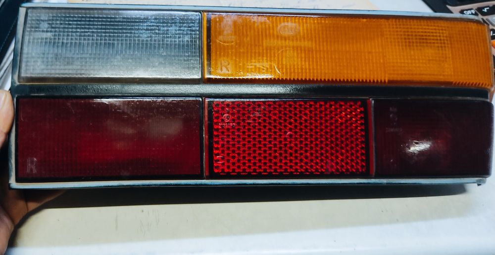 Продам задний фонарь правый Audi 100 avant 43 C2