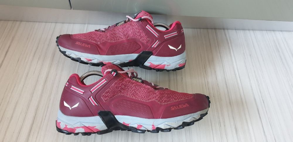 Salewa Speed Beat Gore - Tex   41/26.5см. ОРИГИНАЛ! Дамски спортни