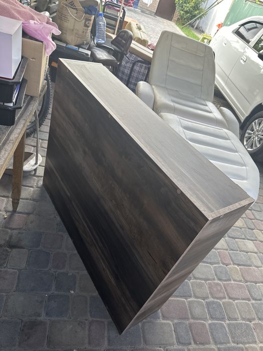 Продам кушетку и подиум
