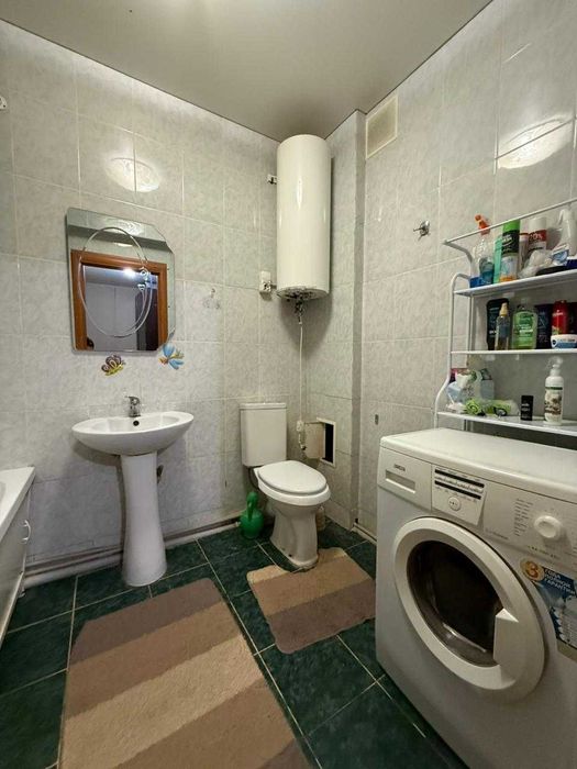 Продам 1 комнатную квартиру в 5 микрорайоне