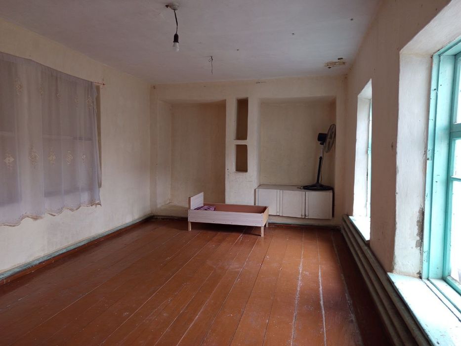 2,5 сотихли ховли ижарага берилади