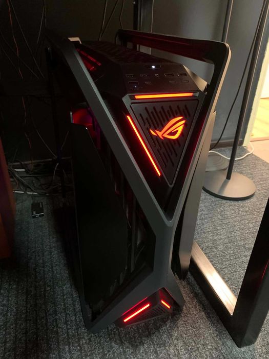 System Gaming / Edit – ASUS ROG Hyperion | RX 7900 XTX 24GB | Ryzen 9 5950X | ROG Thor 1200W