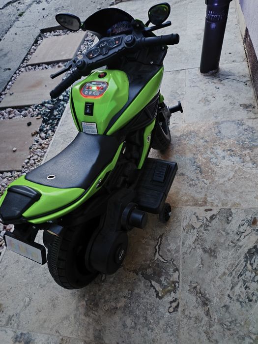 Motocicleta electrica copii/ puțin folosită