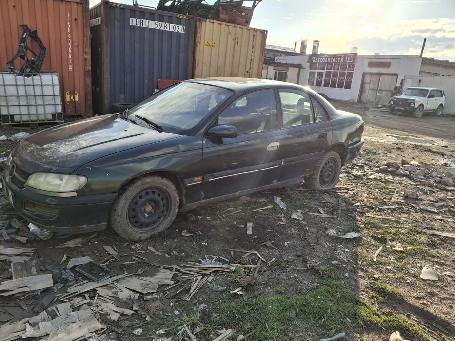 Опель омега 1994, МКПП объём 2.0