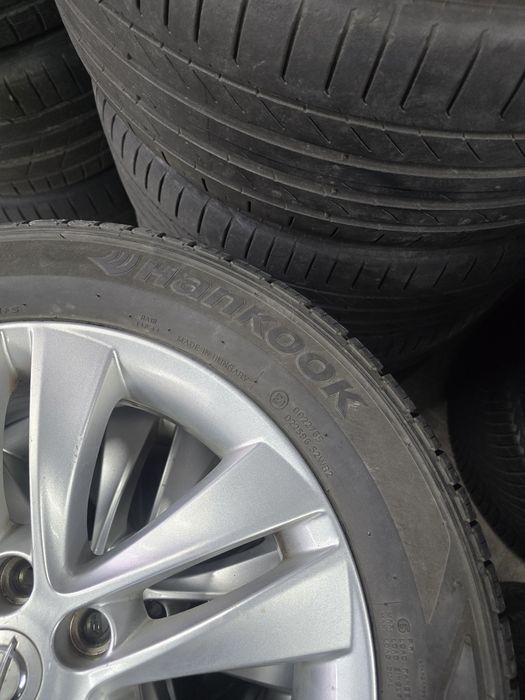 4 Броя Бусови Гуми 195/60/16C Hankook 2x9mm 2x7,5mm