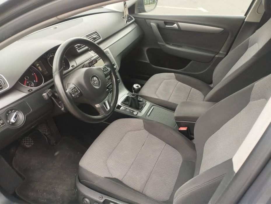 VOLKSWAGEN Passat 2011 — imagine 5