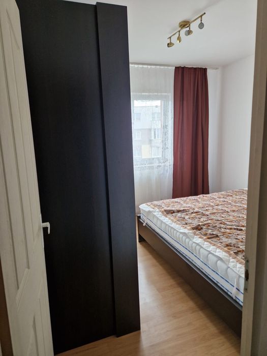 Vand apartament 2 camere