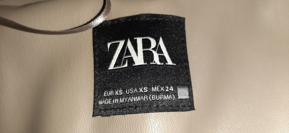 Vesta Zara marimea XS din piele ecologica,impecabila