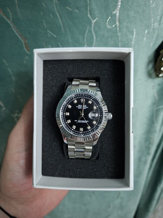 Часы новый не исползован