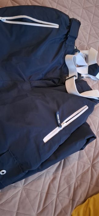 Pantaloni de schii marimea 174