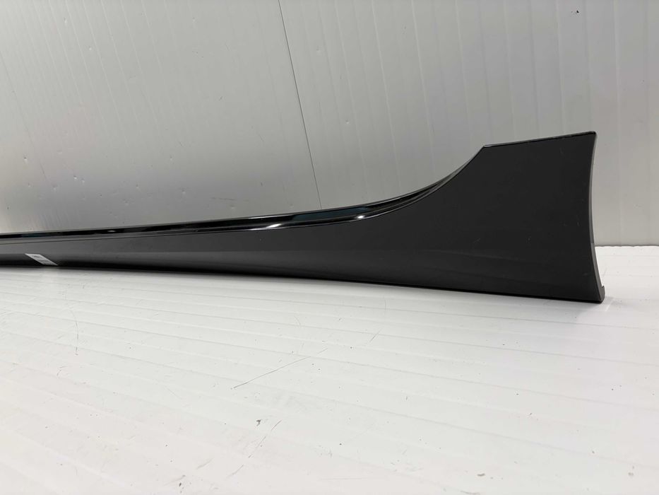 Ляв праг БМВ Ф40 Ф44 BMW F40 F44 Десен праг БМВ Ф40 Ф44 BMW F40 F44