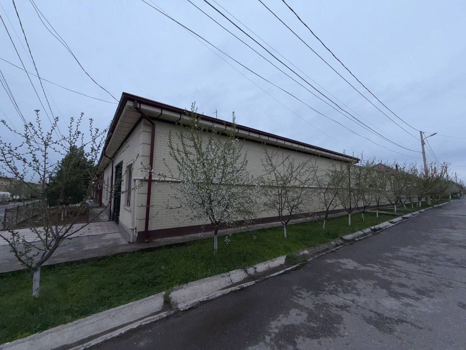 Уй сотилади Срочно