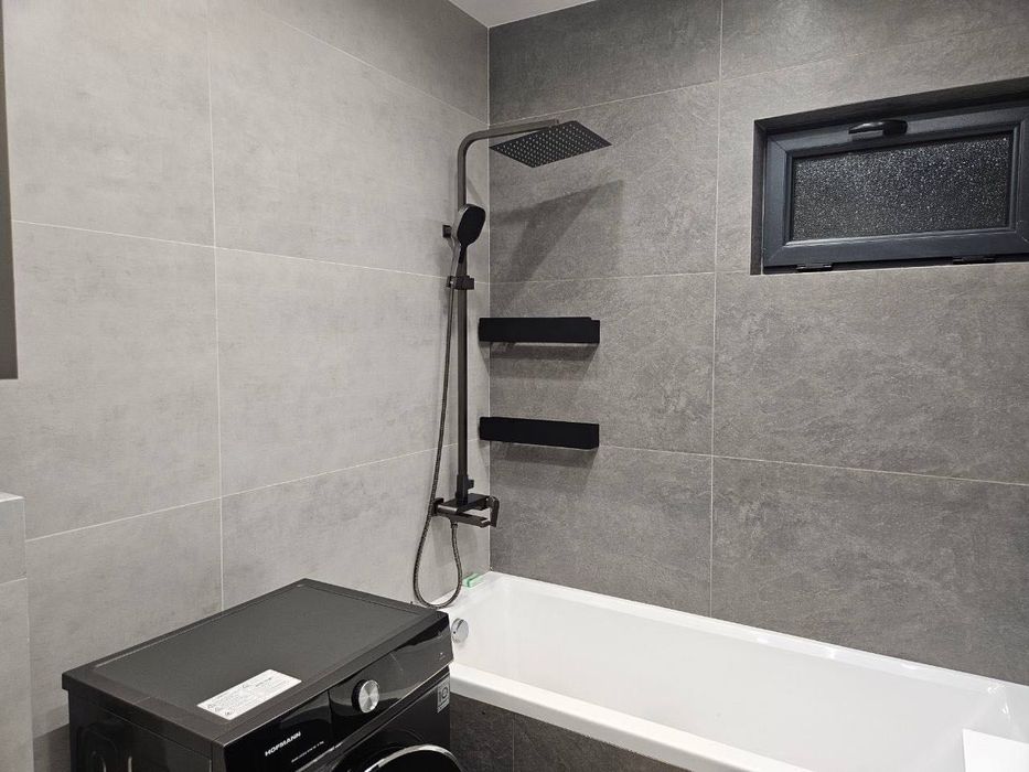 Продается 3 комнатная квартира ремонт ул.Новомосковская