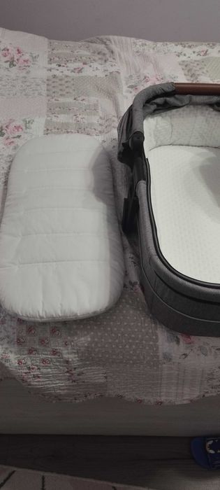 Продавам зимен кош за детска количка