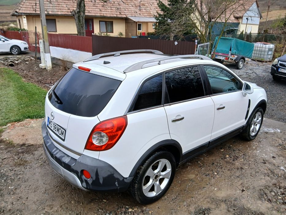 De vanzare Opel antara 2.0