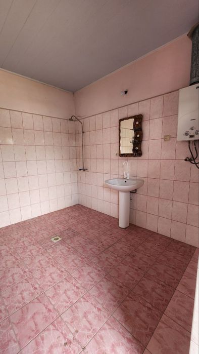 Бекобод Шахар города йул буйида ховли сотилади