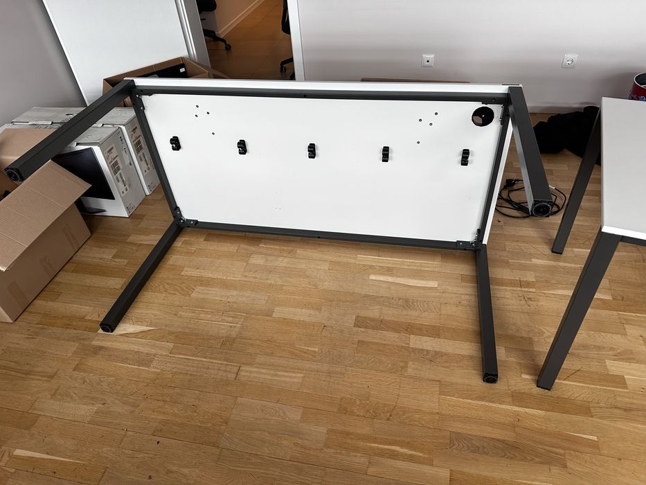 Офис бюро Dromeas – 165x80 см, метална регулируема основа