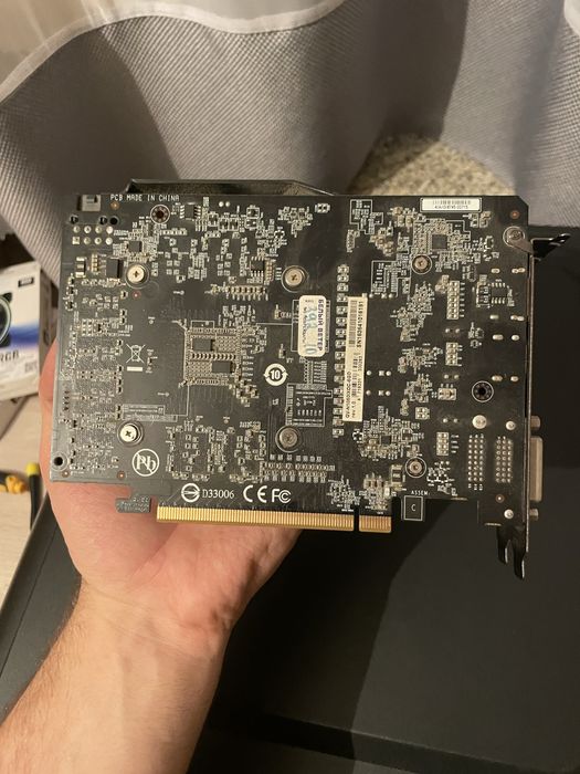 Видеокарта GTX 1060 6 gb OC