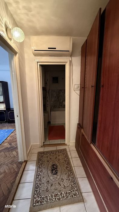 DE VÂNZARE – Apartament cu 3 camere în Carei, cartierul MV1 –zona Ludy