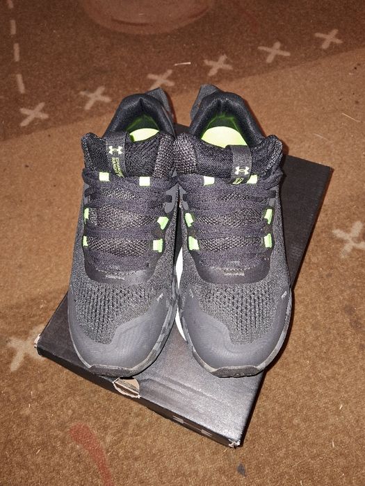 Маратонки Under armour