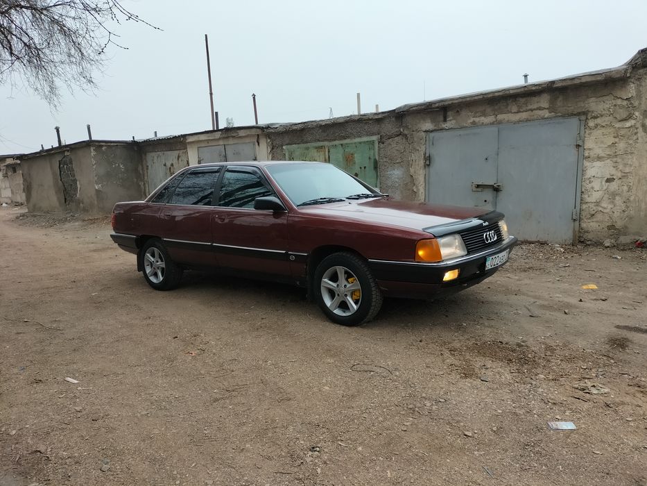Продам Ауди 100 об 2.3