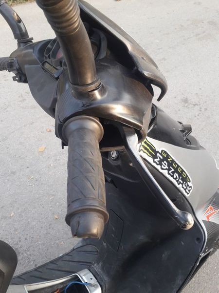 Aprilia sr априлия ср Скутер мотопед НА ЧАСТИ