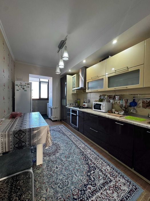 Продам 3х комн кв Батыс