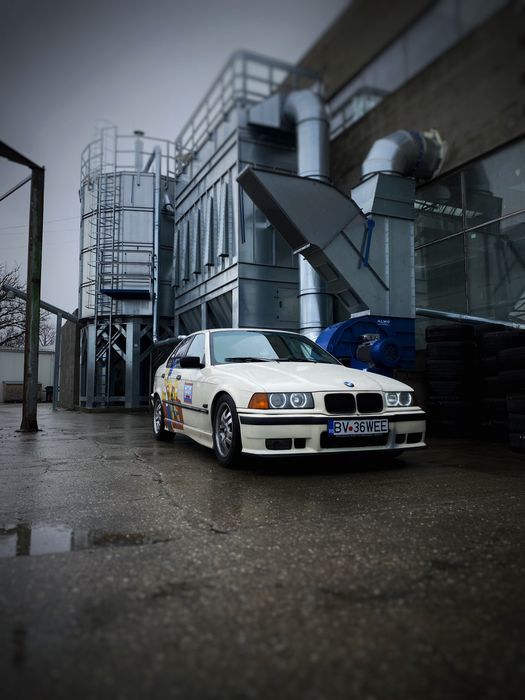 BMW 3 Series 0 — imagine 2