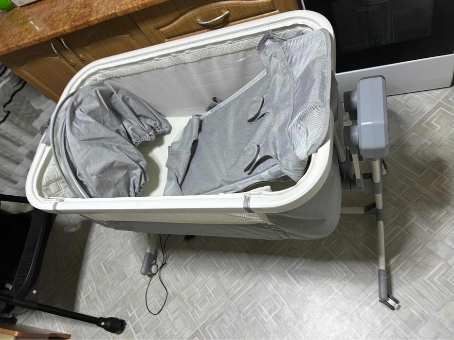 Детская кроватка-люлька