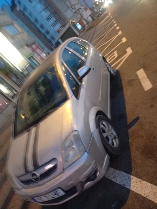 Vând sau schimb opel