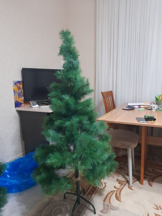 Елка в отличном состоянии