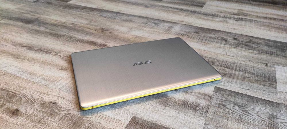 Vând Laptop ASUS VivoBook S15 S530