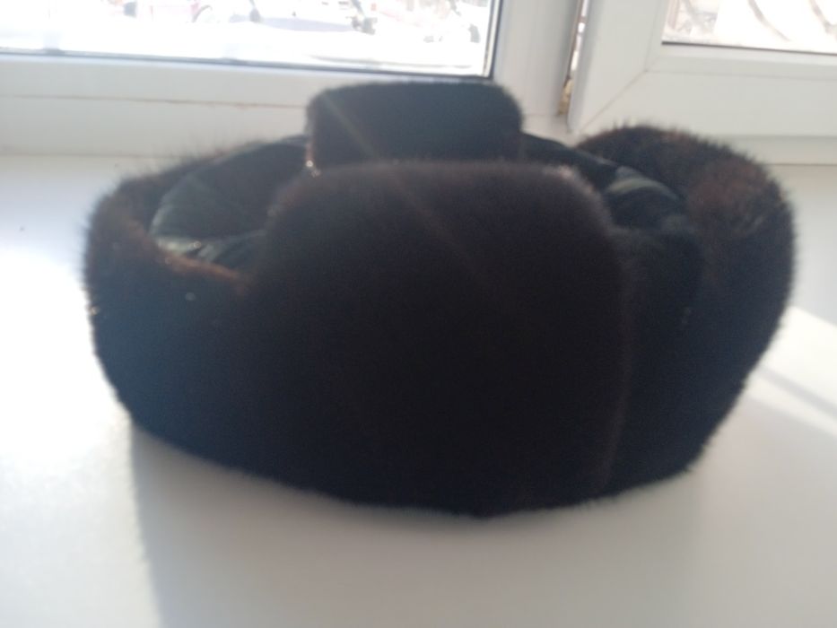 Норковая шапка ушанка.