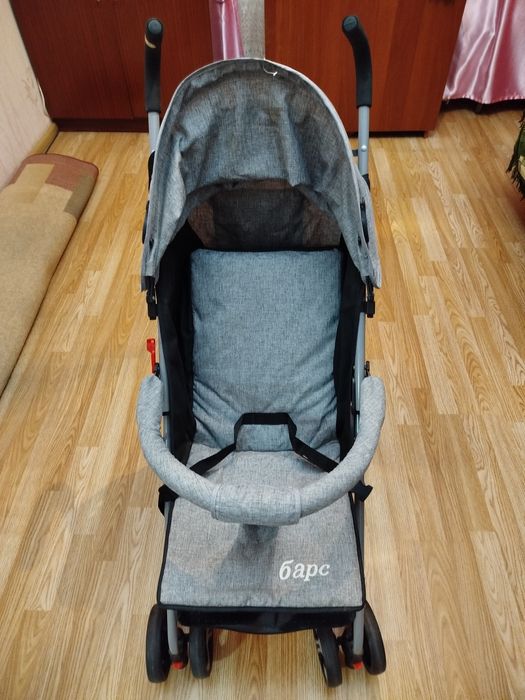 Продам коляску БУ
