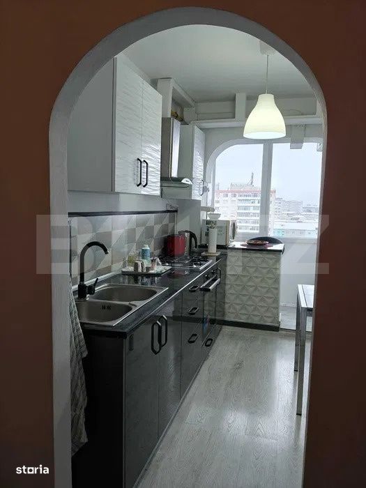 Apartament 3 camere, 75 mp, decomandat, Micro 6