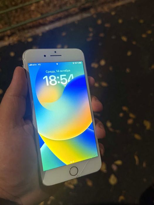 Продам iPhone 8 Plus