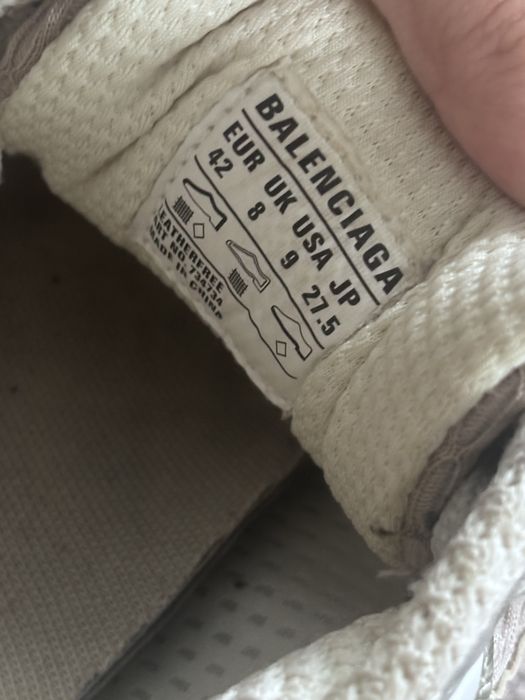 Balenciaga 3xl eggshells