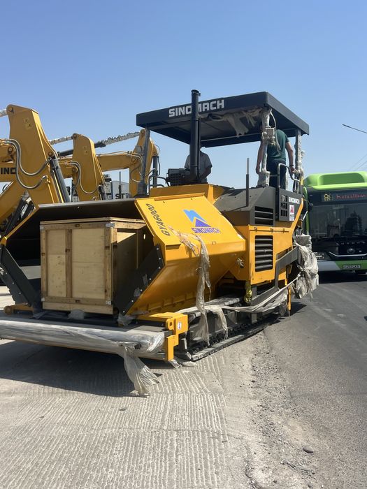 Асфальдукладчик sinomach GYA6000