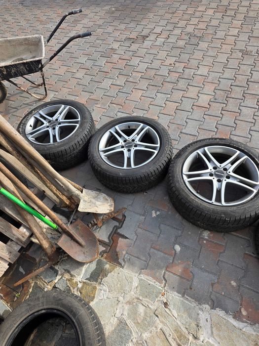 продавам гуми с джанти спорт пакет  18 за w222