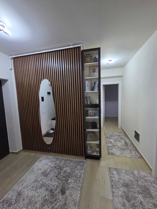 Apartament 2 camere , etaj 4 , cartier Tractorul,  BRAȘOV