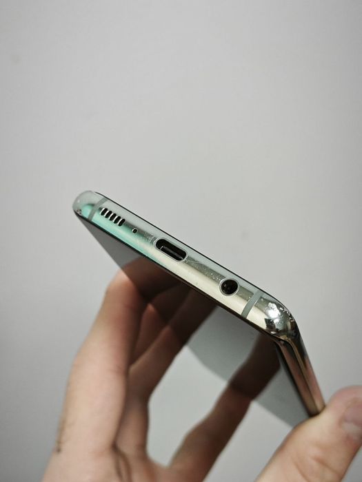 Samsung Galaxy S10 8/128гб