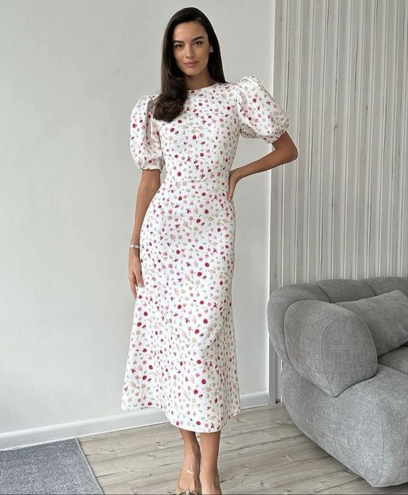 Продам платье новое