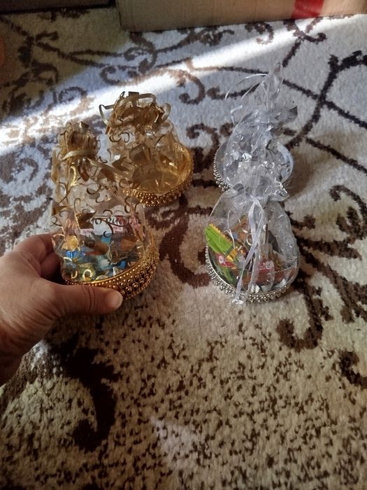 Продам бонбоньерки карзины для тоя