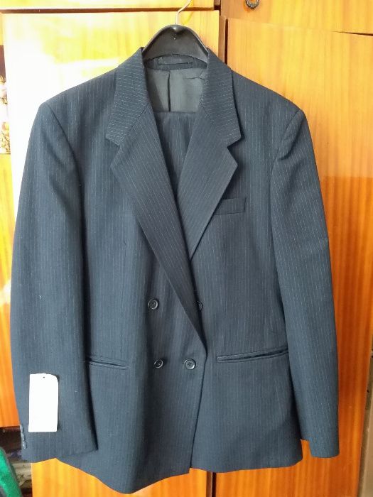 Мъжки костюми като нови